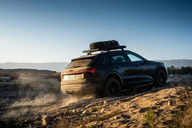 Audi Q8 e-tron Dakar Edition : Pour passer les dunes sans un bruit