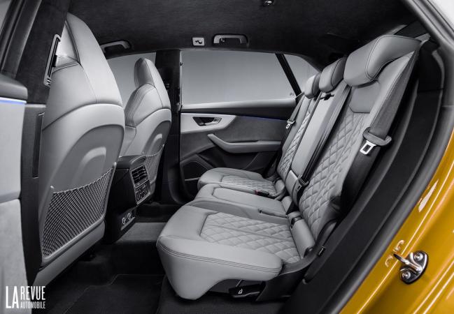 Interieur_Audi-Q8_19