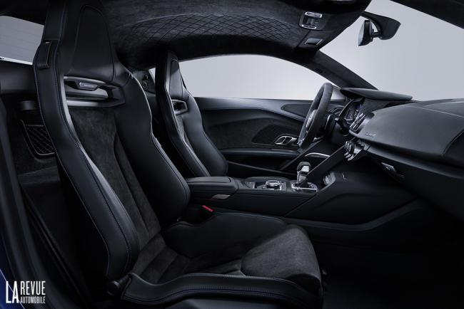 Interieur_Audi-R8-Facelift-2019_21