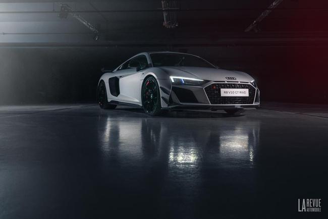 Galerie Découverte Audi R8 V10 GT RWD