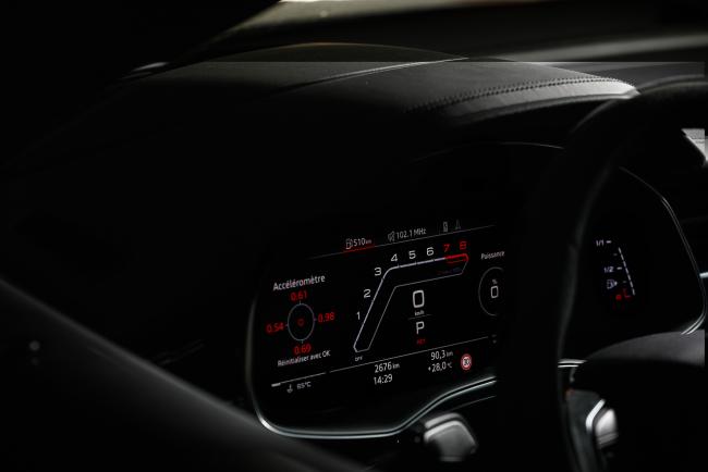 Interieur_audi-rs-q8-essa_13