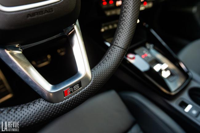 Interieur_audi-rs3-sportback-2022-essai_7