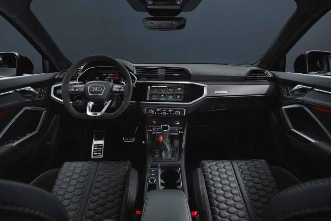 Interieur_audi-rs-q3-10-years-edition_3