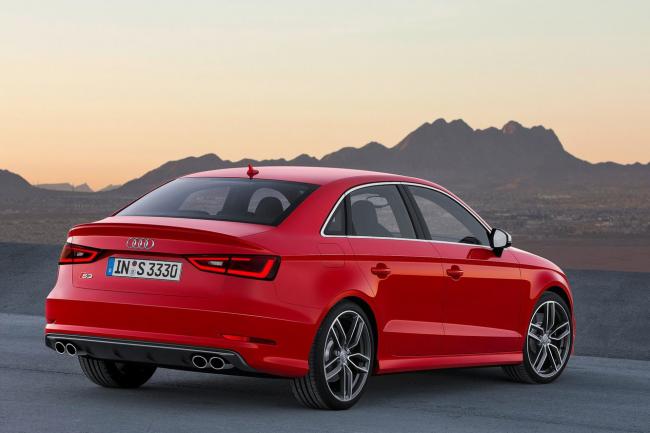 Exterieur_Audi-S3-Sedan_0