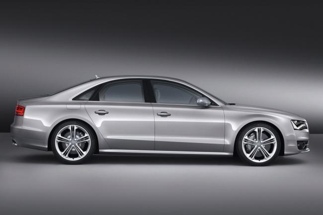 Exterieur_Audi-S8_4