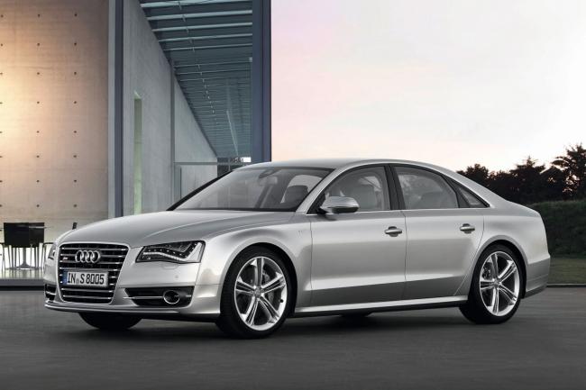 Exterieur_Audi-S8_0