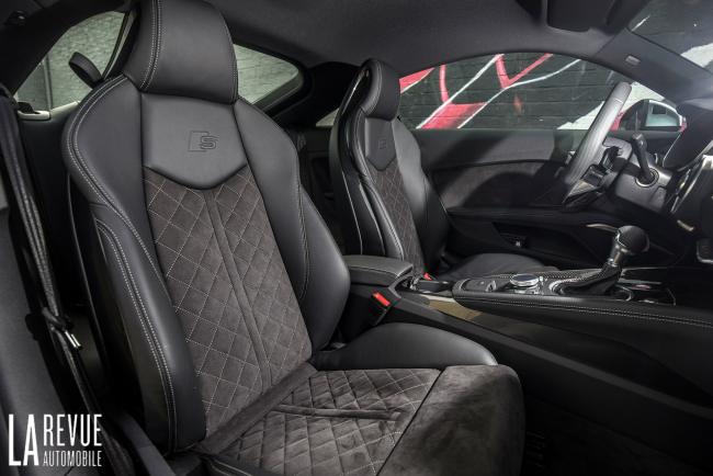 Interieur_Audi-TTS-306_33