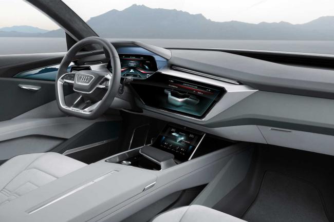 Interieur_Audi-e-tron-Quattro-concept_1