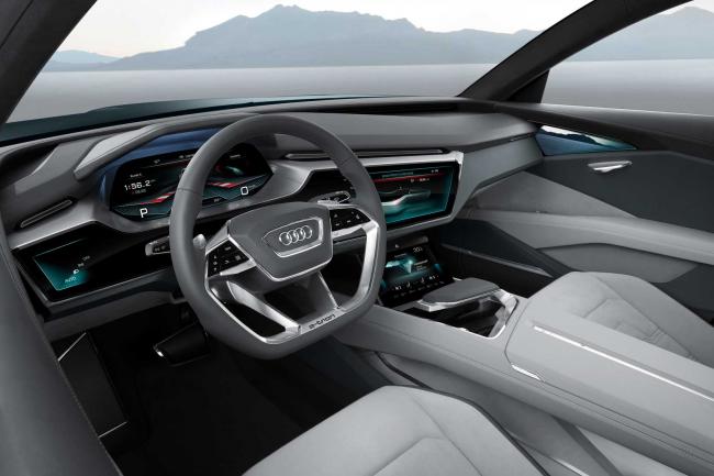 Interieur_Audi-e-tron-Quattro-concept_2