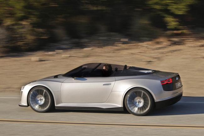 Exterieur_Audi-e-tron-Spyder_0