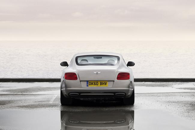 Exterieur_Bentley-Continental-GT-2011_0