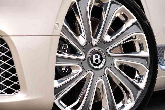 Exterieur_bentley-continental-gt-mulliner-l-artisanat-est-a-la-fete_6