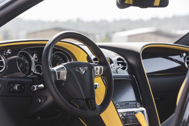 Interieur_Bentley-Continental-GT-Speed-Breitling-Jet-Team_10