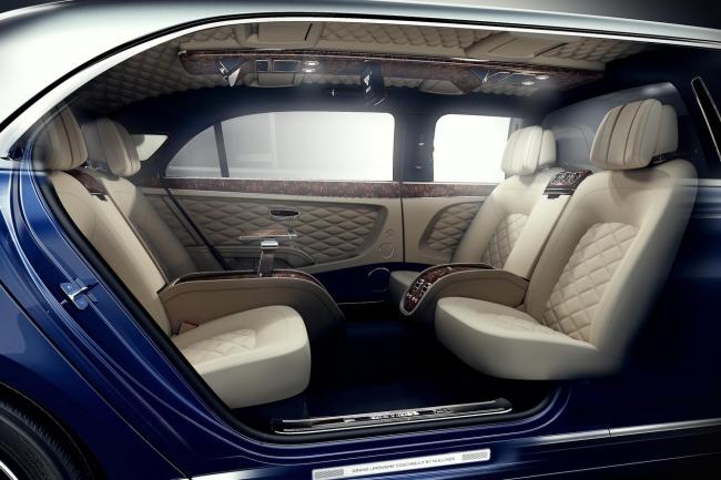 La bentley mulsanne fait peau neuve 