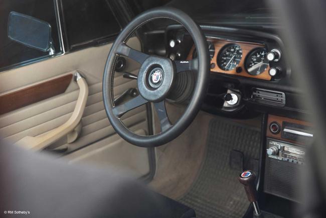 Interieur_Bmw-2002-Tii-Alpina-A4S_11