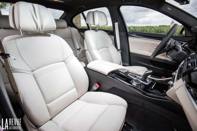 Interieur_Bmw-530d-xDrive_30