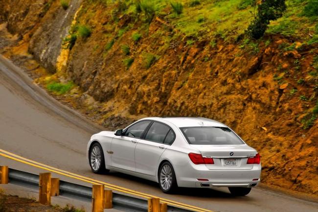 Exterieur_Bmw-750Li-2011_1