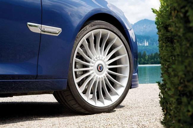 Exterieur_Bmw-B7-Alpina_2