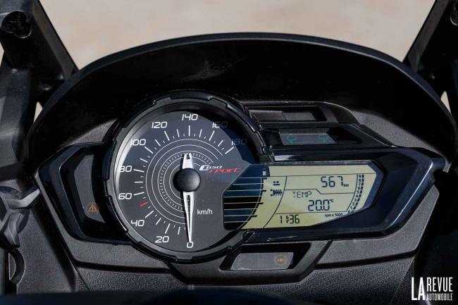 Interieur_Bmw-C-650-Sport_15