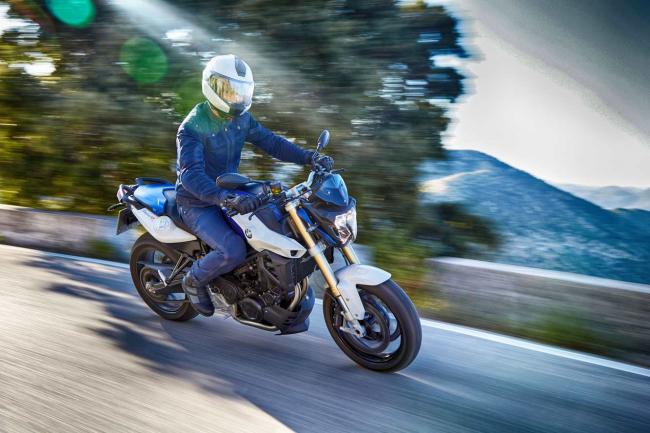 Exterieur_Bmw-F-800-R-2015_3