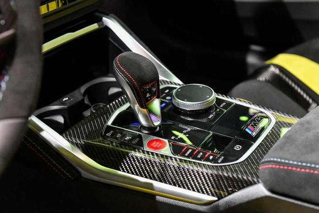 Interieur_bmw-m4-competition-by-alcantara_3