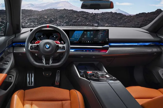 Nouvelle BMW M5 : C'est du lourd... du trop lourd ?