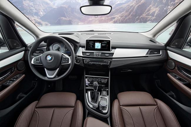 Interieur_Bmw-Serie-2-ActiveTourer-eDrive-2018_25