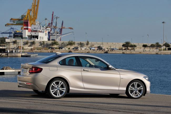 Exterieur_Bmw-Serie-2-Coupe_9