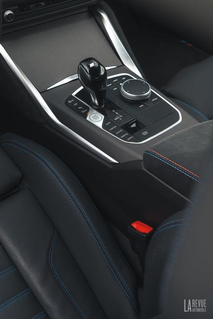 Interieur_bmw-serie-2-coupe-g42-m-performance_7