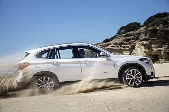 Exterieur_Bmw-X1-2015_21