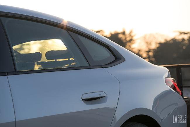 Exterieur_essai-bmw-i4-edrive40-340-ch_12