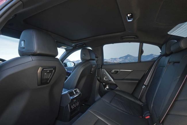 Exterieur_bmw-i5-m60-xdrive-les-photos_14
