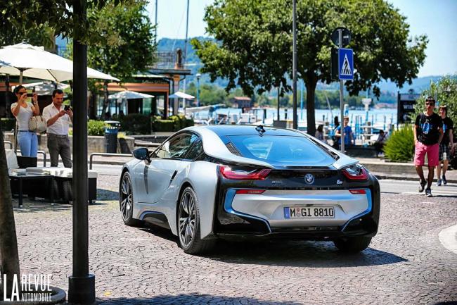 Exterieur_Bmw-i8-2014_31