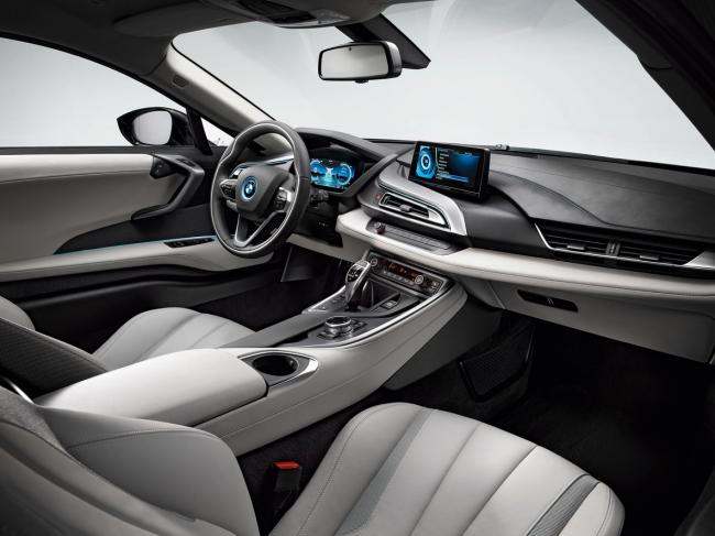 Interieur_Bmw-i8-hybride_18