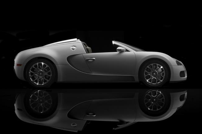 Exterieur_Bugatti-Veyron-Grand-Sport_16