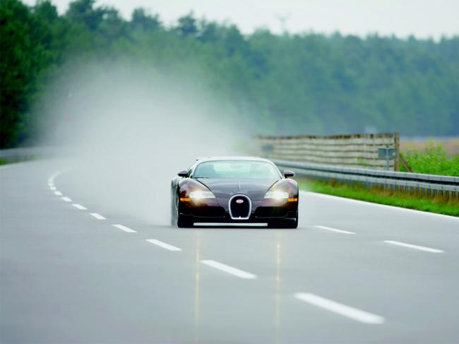 Exterieur_Bugatti-Veyron_3