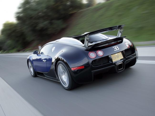 Exterieur_Bugatti-Veyron_6