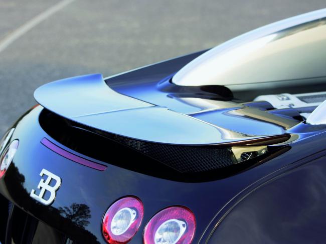 Exterieur_Bugatti-Veyron_50