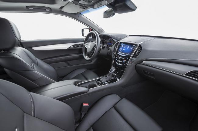 Interieur_Cadillac-ATS-Coupe-2015_12