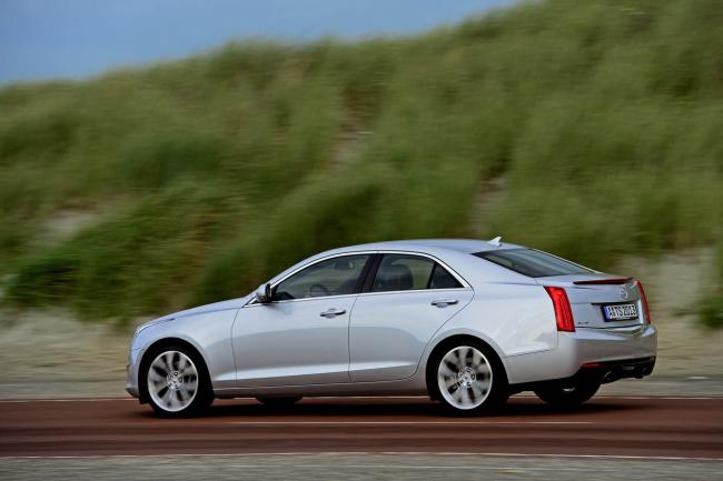 Exterieur_Cadillac-ATS_13