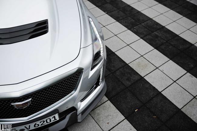 Exterieur_Cadillac-CTS-V-2015_5