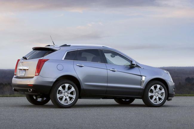 Exterieur_Cadillac-SRX-2010_5