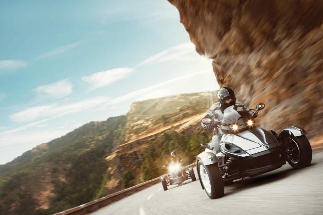 Exterieur_Can-Am-Spyder-RS-2011_1