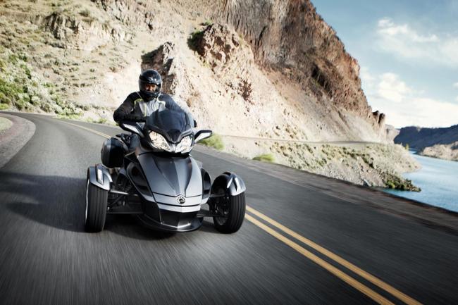 Exterieur_Can-Am-Spyder-ST_1