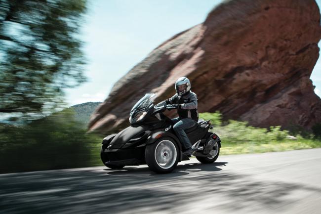 Exterieur_Can-Am-Spyder-ST_8