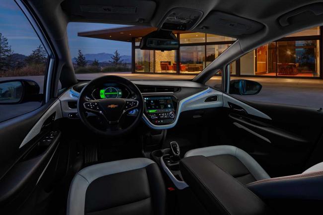 Interieur_Chevrolet-Bolt-EV_6