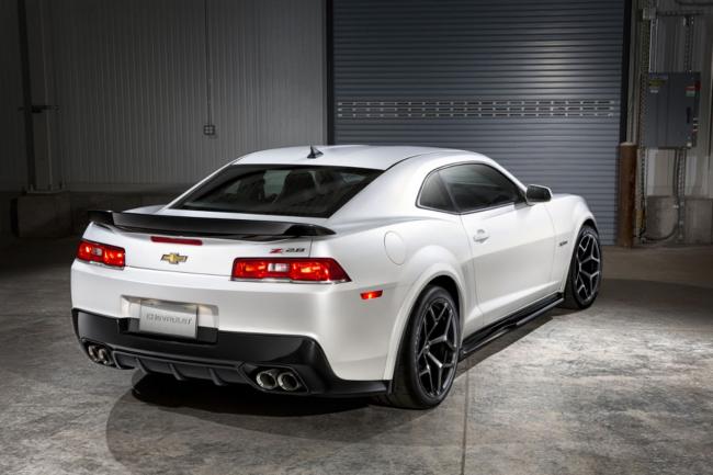 Exterieur_Chevrolet-Camaro-2014_6