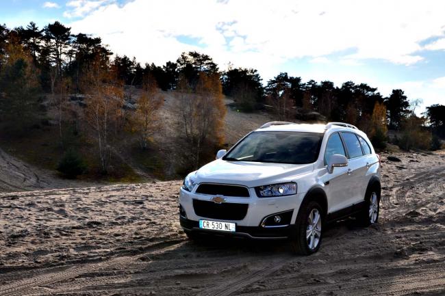 Exterieur_Chevrolet-Captiva-VCDi-LTZ_4