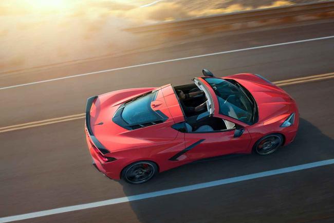 Nouvelle Corvette C8 : tout fout l’camp