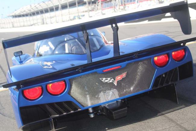 Exterieur_Chevrolet-Corvette-Daytona-Racecar_1